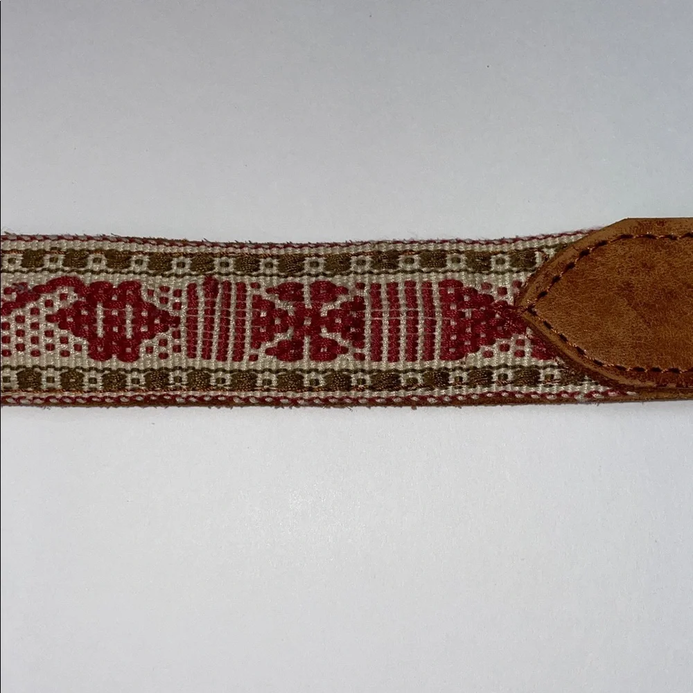 Vintage Style Embroidered leather belt. 34” - Picture 6 of 7